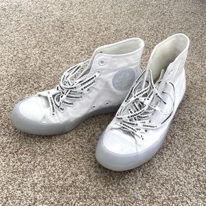 White Converse Size 8.5